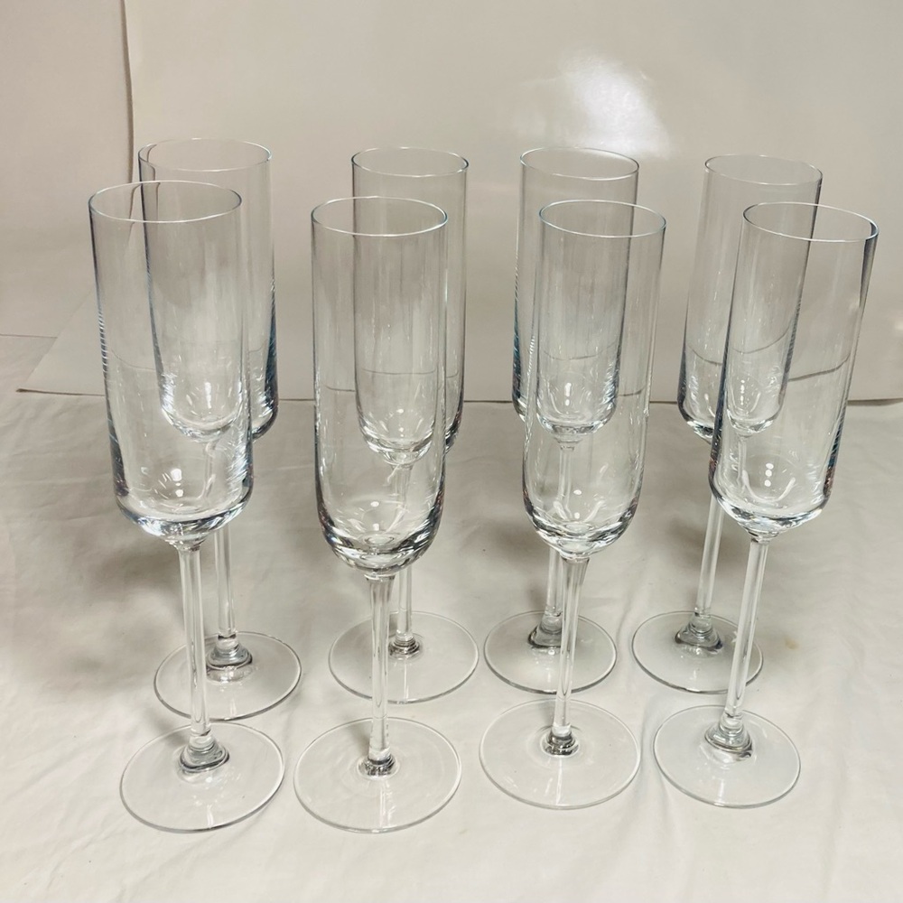 Set of eight tall vintage champagne flutes very good preloved condition